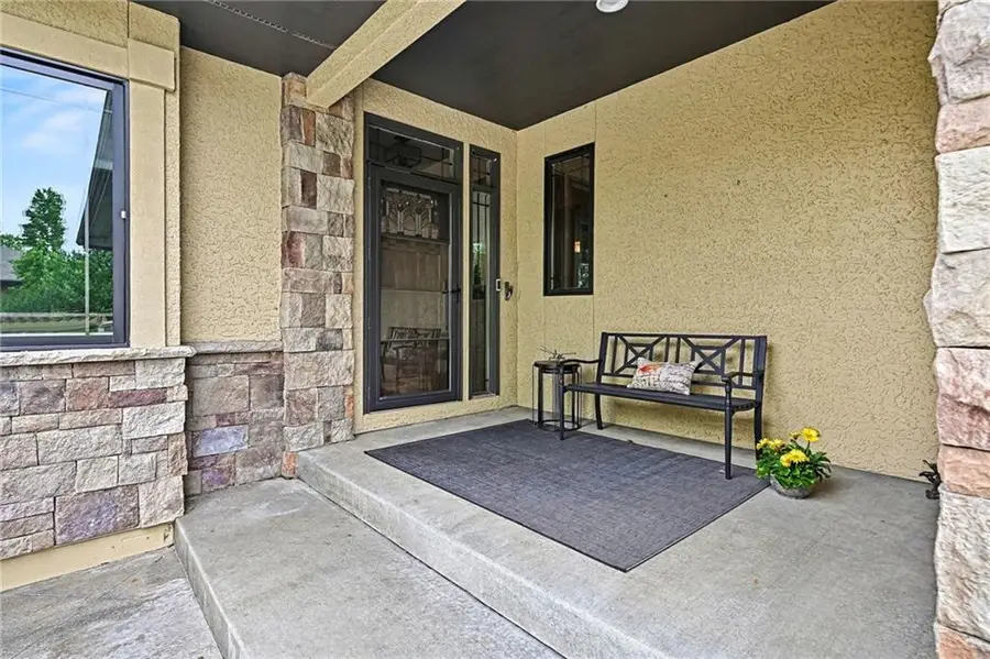 19405 W 102nd Street, Lenexa, KS 66220 - #2