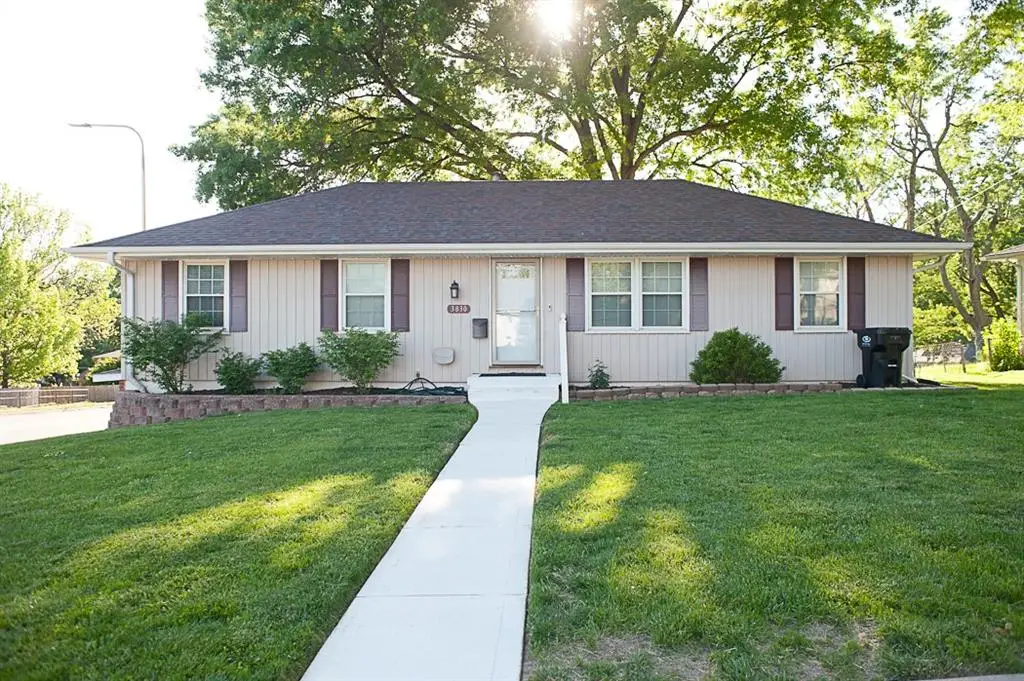 3830 S Breckenridge Drive, Independence, MO 64055 - #1
