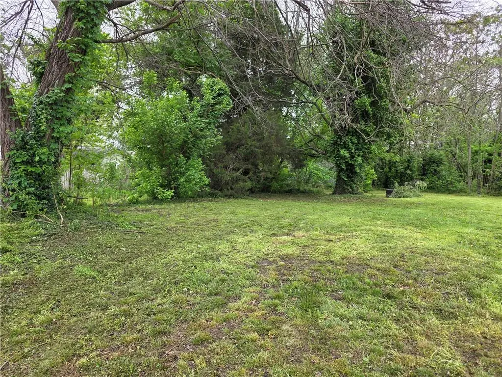 519 N Commercial Street, Nevada, MO 64772 - #1