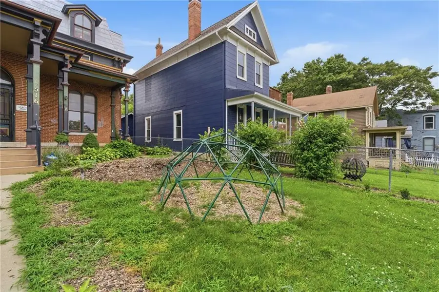 516 Osage Street, Leavenworth, KS 66048 - #3