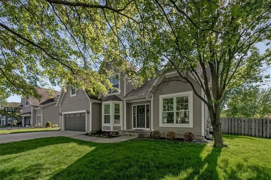 15216 Woodson Street, Overland Park, KS 66223 - #3