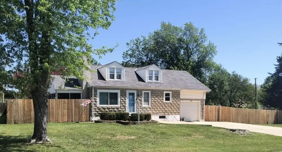 1005 S Forest Avenue, Independence, MO 64050 - #3