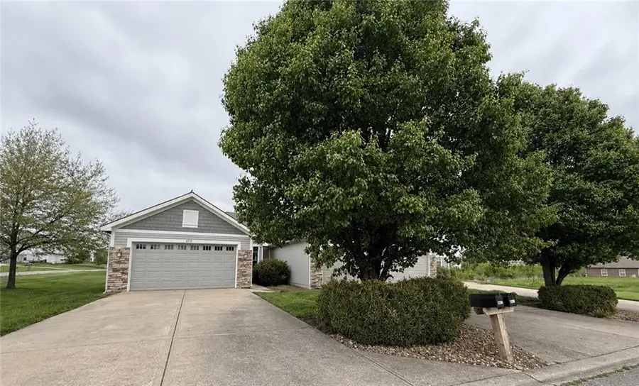 1206-1210 Willowbrook Drive, Cameron, MO 64429 - #2