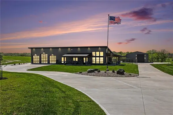 14650 Mount Olivet Road, Smithville, MO 64089