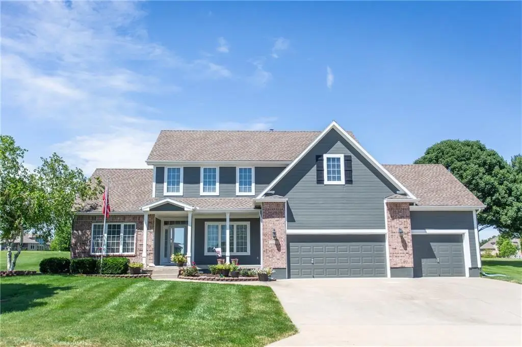 4532 SW Gull Point Drive, Lees Summit, MO 64082 - #1
