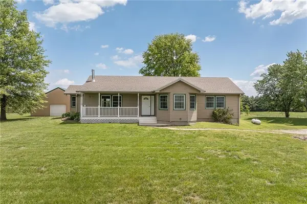 3111 SW Lane Road, St Joseph, MO 64504