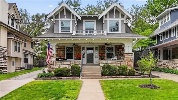 5820 Wyandotte Street, Kansas City, MO 64113