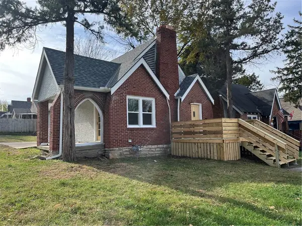 2819 E 63rd Street, Kansas City, MO 64130