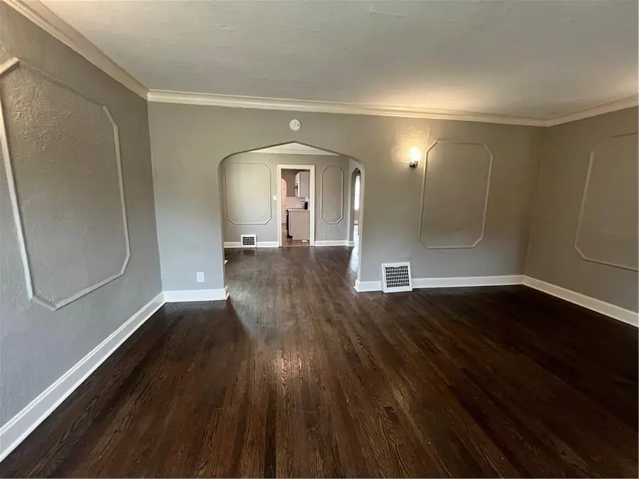 2819 E 63rd Street, Kansas City, MO 64130 - #3