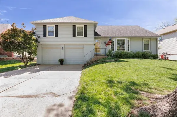 9912 Farley Lane, Overland Park, KS 66212