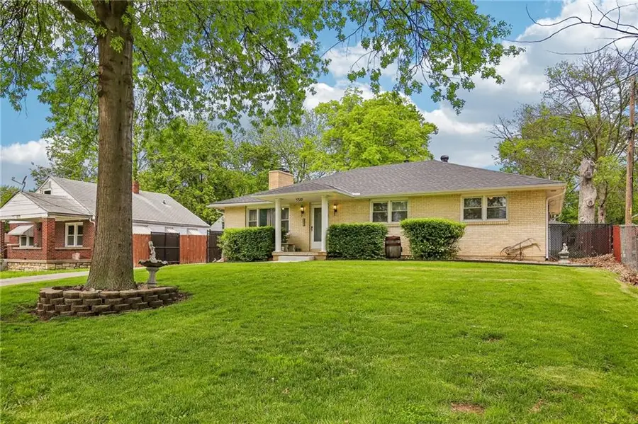 5310 Yecker Avenue, Kansas City, KS 66104 - #2