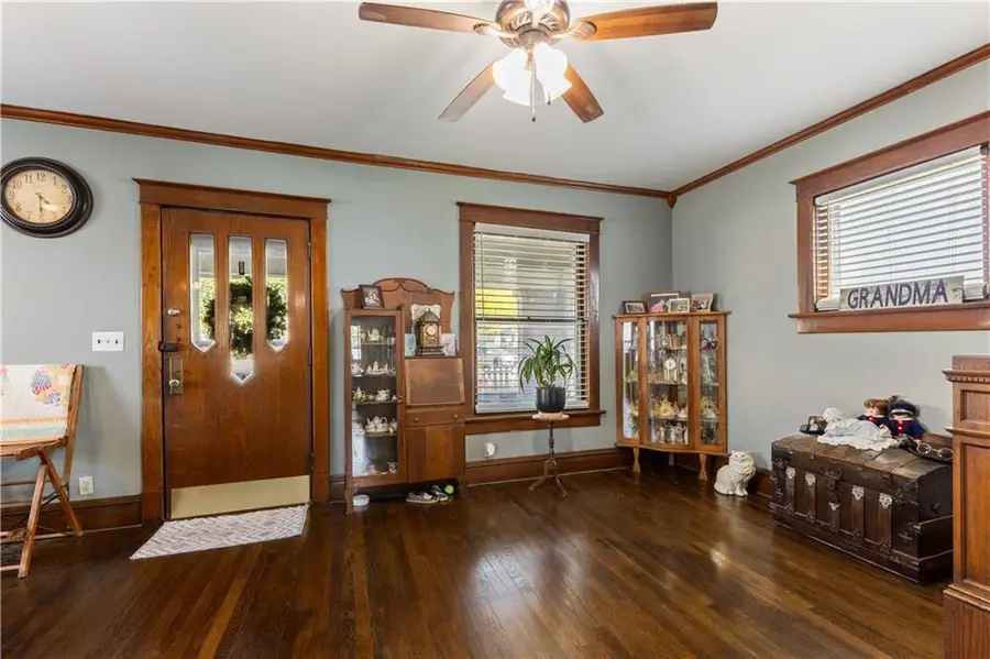 109 N 12th Street, Atchison, KS 66002 - #3