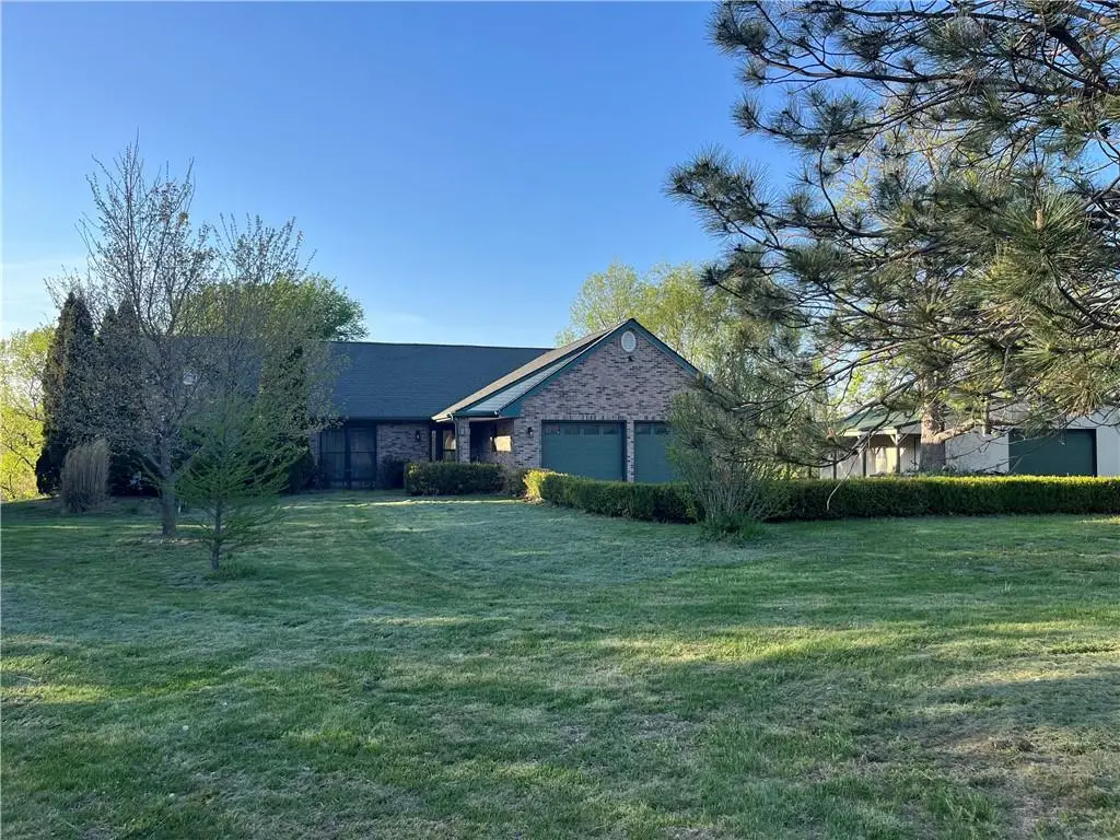 10306 SW State Route Jj Highway, Saint Joseph, MO 64504 - #1