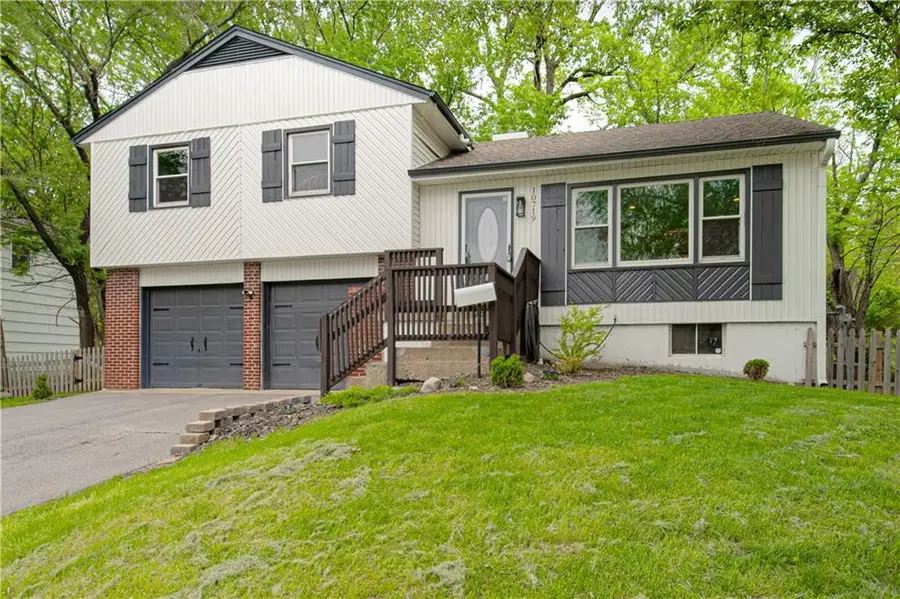 10719 Mersington Avenue, Kansas City, MO 64137 - #2