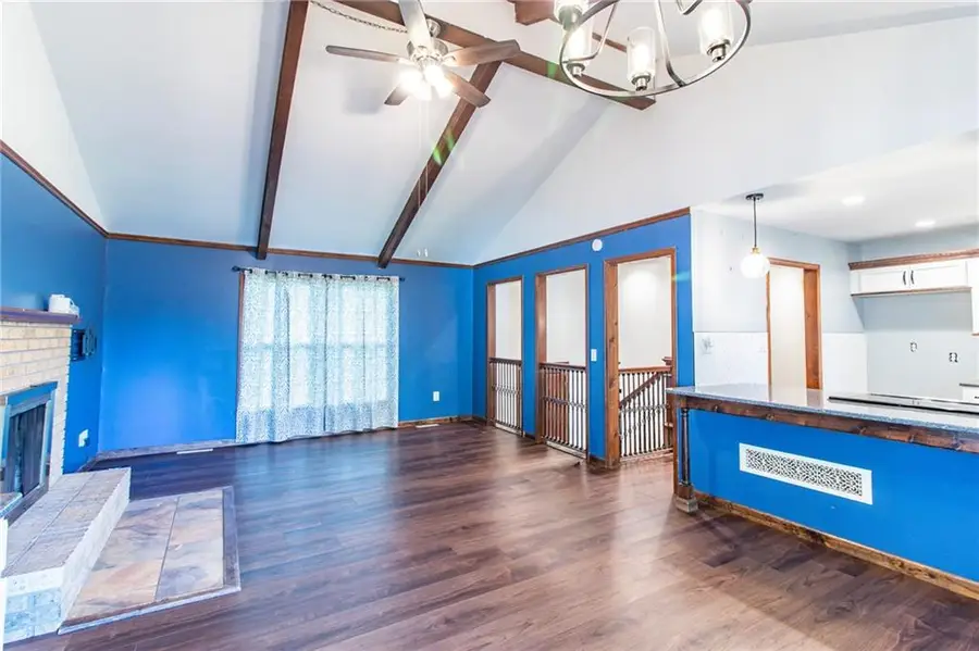 816 E Market Street, Warrensburg, MO 64093 - #3