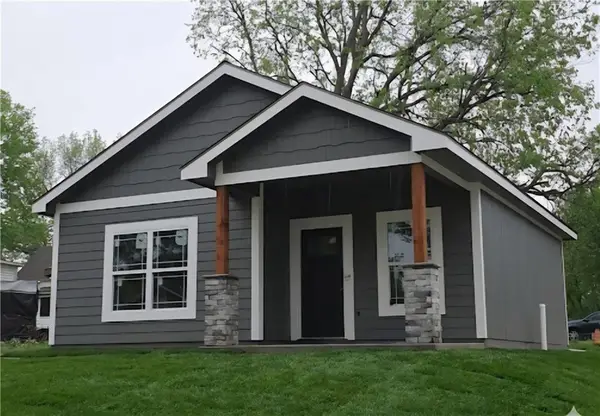 311 E Massasoit Street, Ottawa, KS 66067