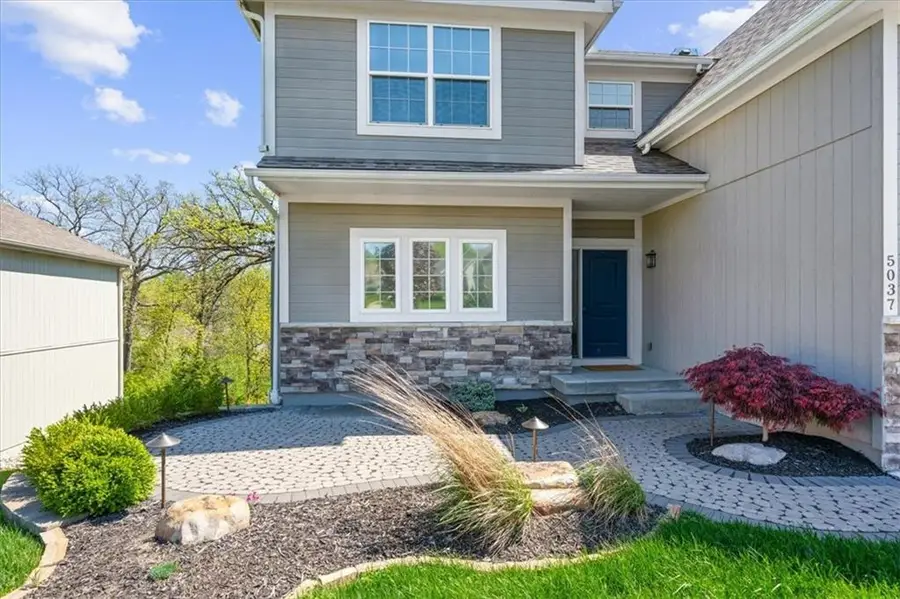 5037 Timberline Drive, Riverside, MO 64150 - #2