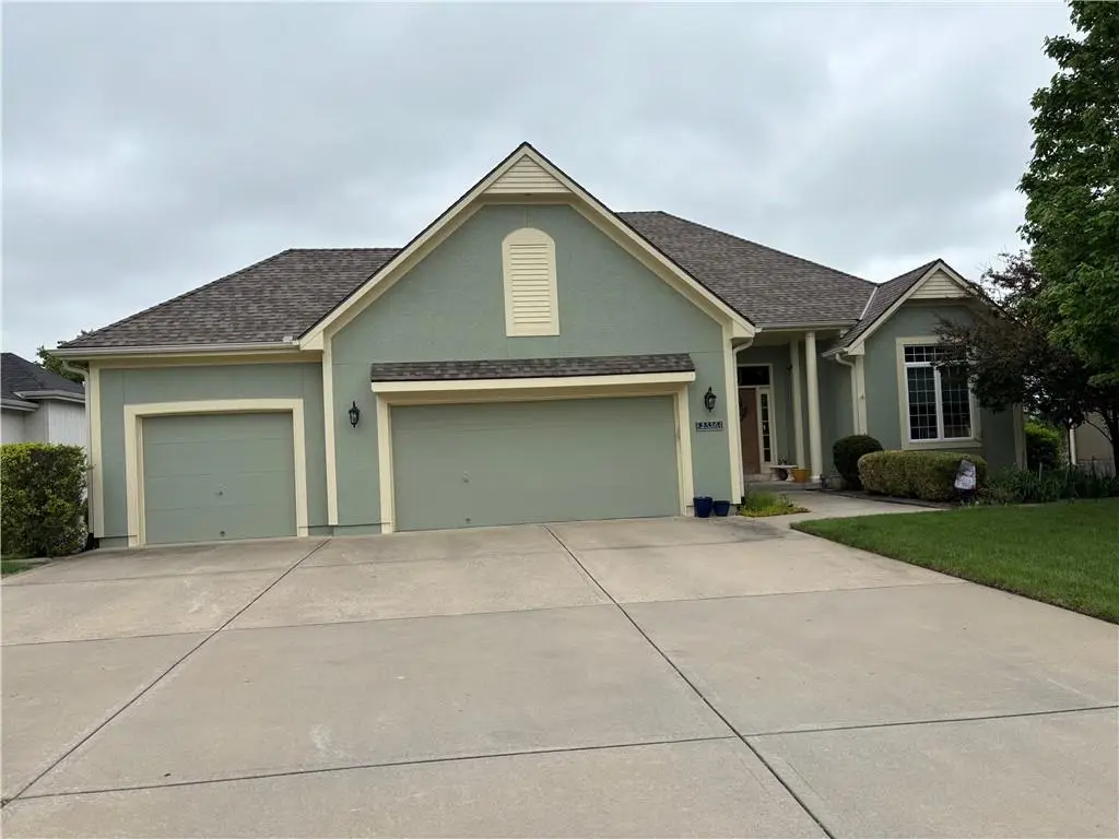 2536 SW Kristin Drive, Lees Summit, MO 64082 - #1