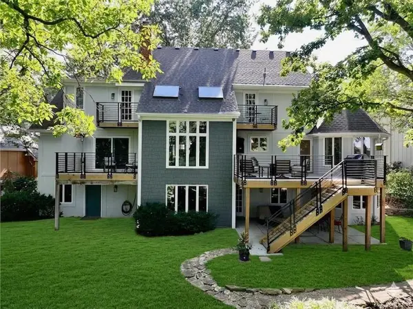10908 W 120th Street, Overland Park, KS 66213