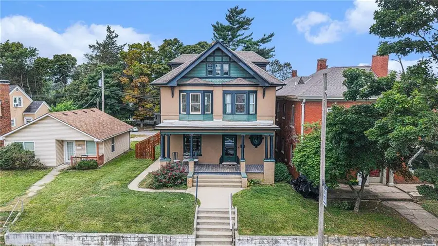 428 N 21st Street, Saint Joseph, MO 64501 - #2