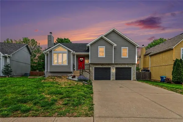 21218 W 56th Street, Shawnee, KS 66218