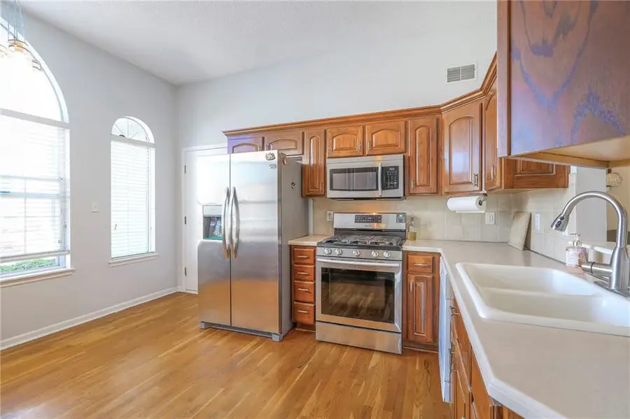 19619 E 7th Street Court N, Independence, MO 64056 - #3