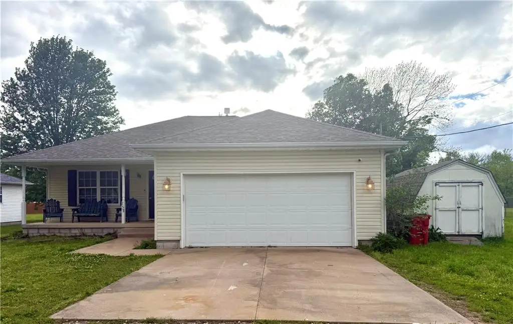 7128 SE 66th Terrace, Riverton, KS 66770 - #1