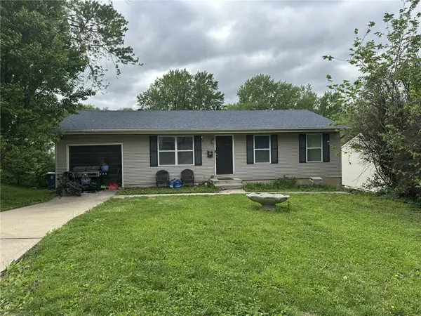 4804 N Tullis Drive, Kansas City, MO 64119