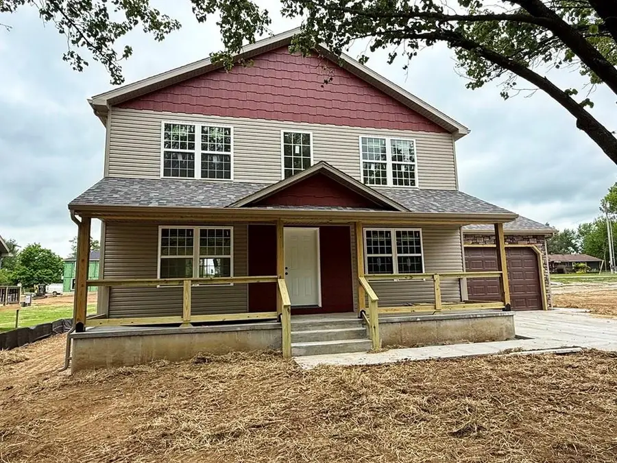 1807 S Elm Street, El Dorado Springs, MO 64744 - #2