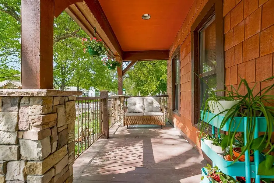 701 S Oak Street, Ottawa, KS 66067 - #2