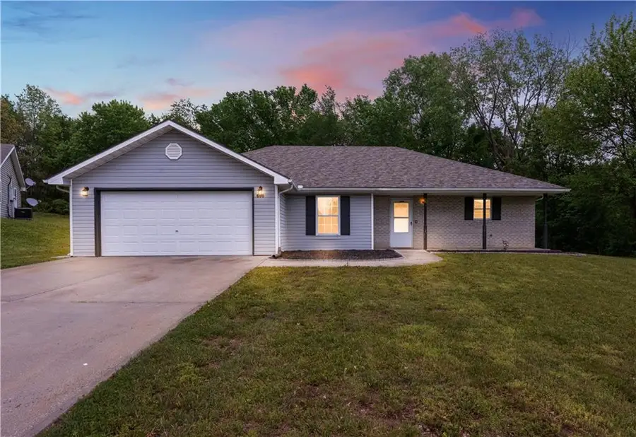 500 Angus Lane, Knob Noster, MO 65336 - #2