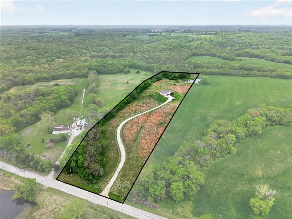 34071 W 160th Street, Rayville, MO 64084 - #1