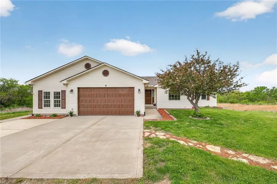 34071 W 160th Street, Rayville, MO 64084 - #2