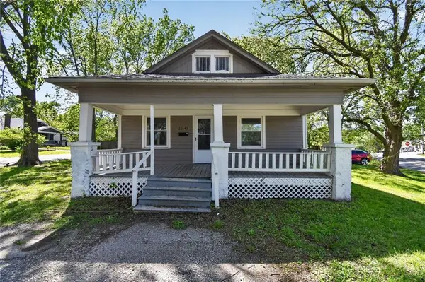 10143 E Golf Avenue, Independence, MO 64053