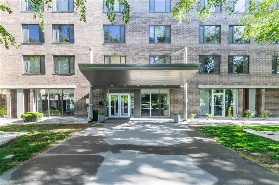 600 E 8th Street #5S, Kansas City, MO 64106 - #3