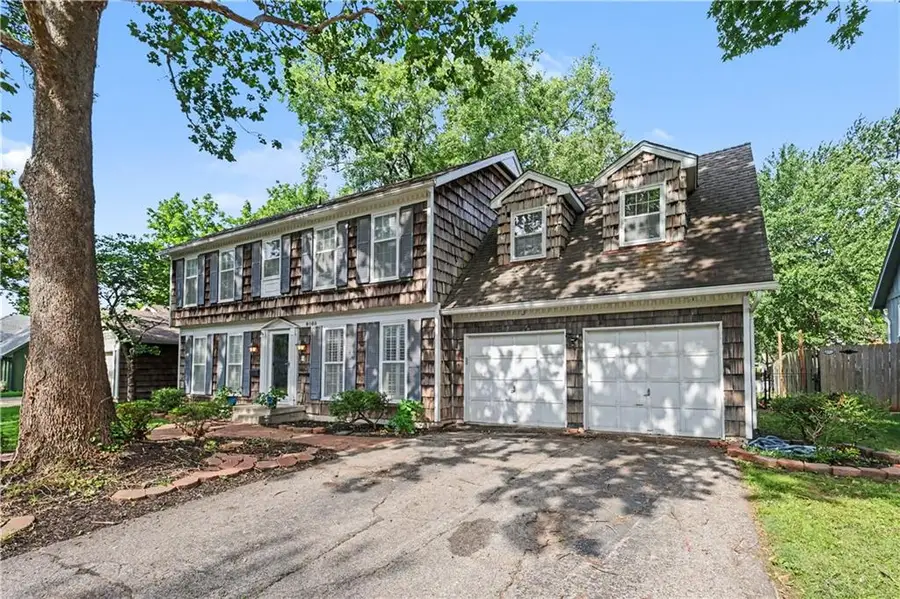 9908 Perry Drive, Overland Park, KS 66212 - #3