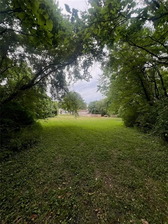 1013 W Linden Avenue, Independence, MO 64052 - #3