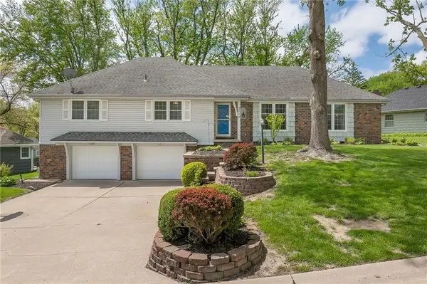 5012 Briarwood Lane, St Joseph, MO 64506