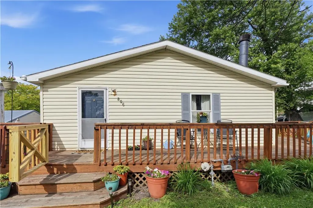 806 West Street, Stewartsville, MO 64490 - #1
