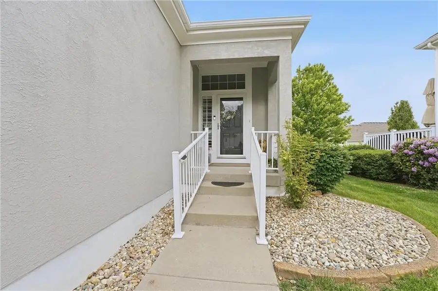 13201 Summit Street, Kansas City, MO 64145 - #3