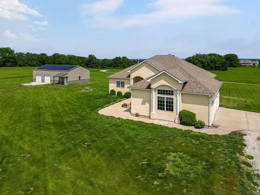7301 SW F Highway, Trimble, MO 64492 - #1