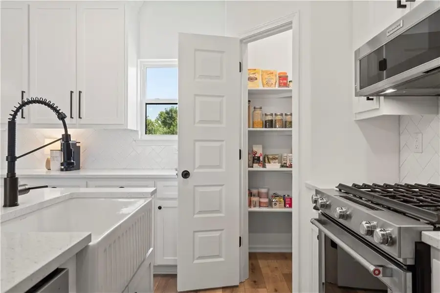 404 NE Ash Street, Oak Grove, MO 64075 - #3