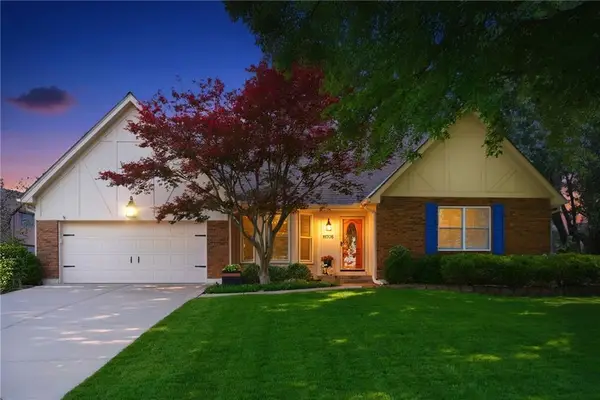 11705 W 109 Circle, Overland Park, KS 66210