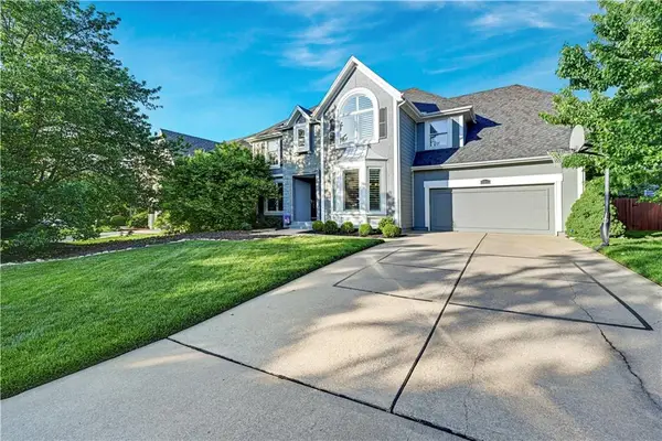 5412 W 132 Terrace, Overland Park, KS 66209