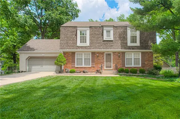 712 W 121st Street, Kansas City, MO 64145