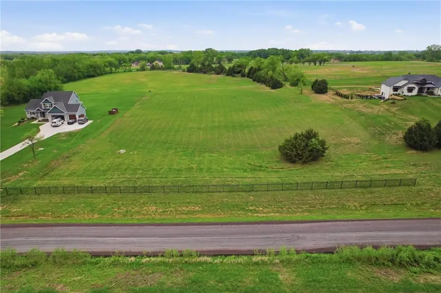 Stillwell Road, Bonner Springs, KS 66012 - #2