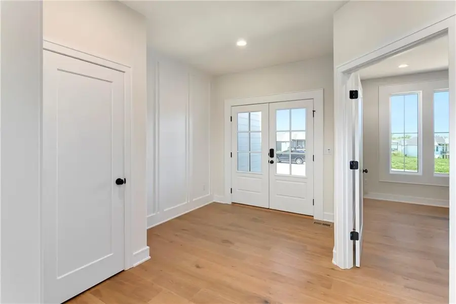 3949 SW Flintrock Drive, Lees Summit, MO 64082 - #2