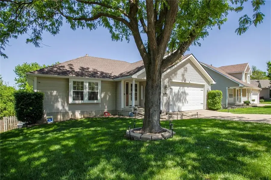 5005 NW Nantucket Drive, Blue Springs, MO 64015 - #3