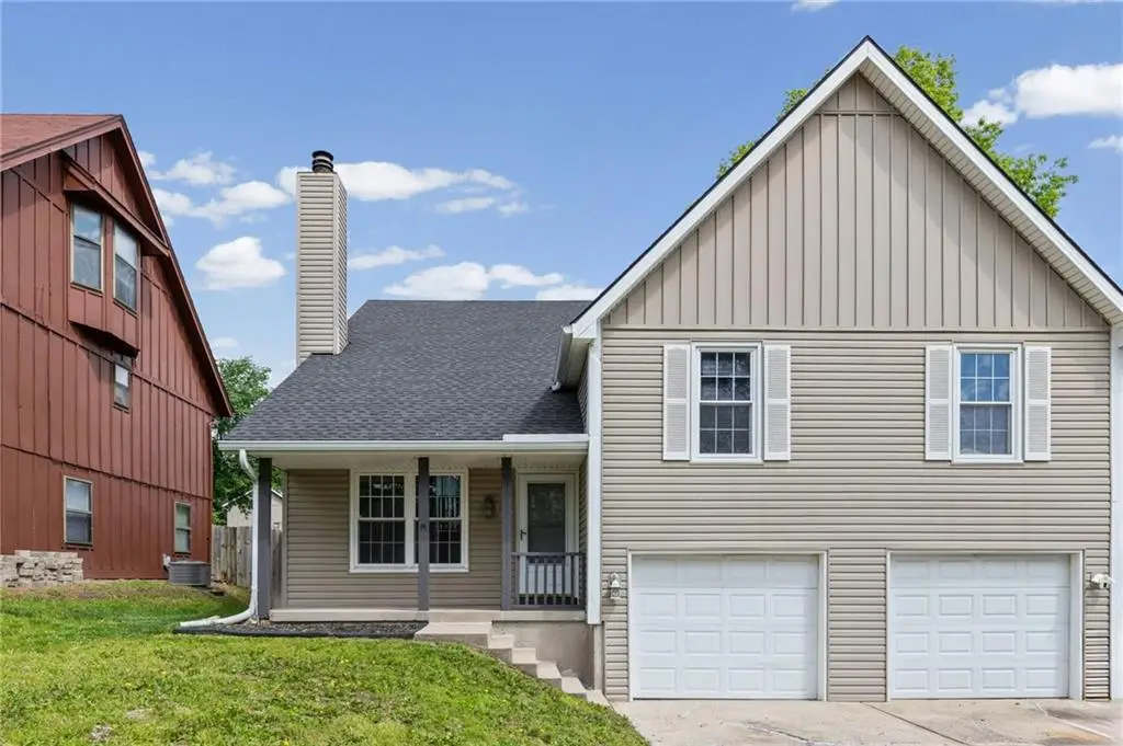 1422 La Chateau Drive, Liberty, MO 64068 - #1