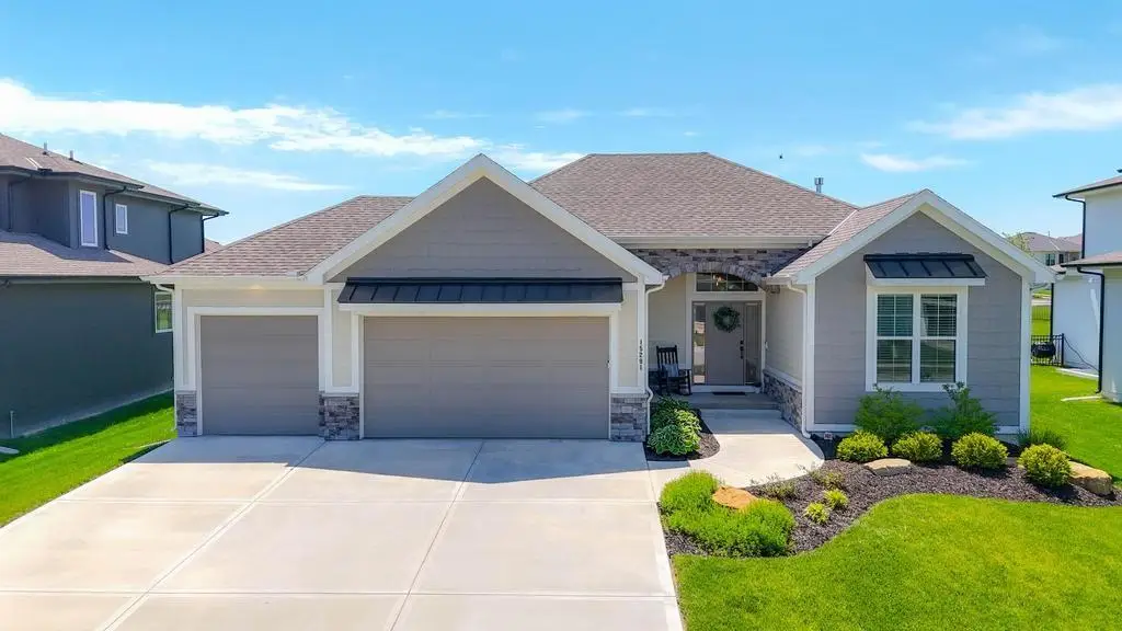 15291 W 172nd Place, Olathe, KS 66062 - #1